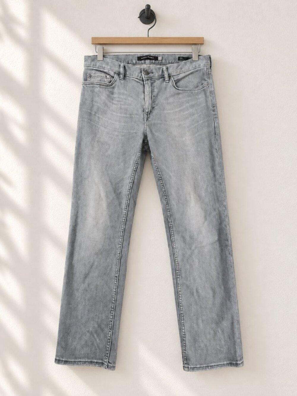 Banana Republic, Men's Jeans, Slim Cut, Rapid Movement Denim, Grey, Size 33